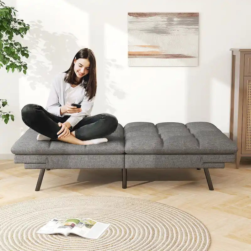 Graues Schlafsofa aus Kunstleder mit Memoryschaum-Matratze und verstellbaren Armlehnen