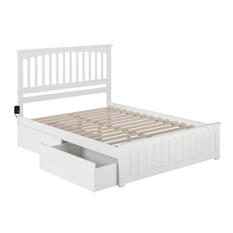 Weißes Queensize-Plattformbett aus Holz mit 2 Stauraumschubladen und USB-Ladefunktion