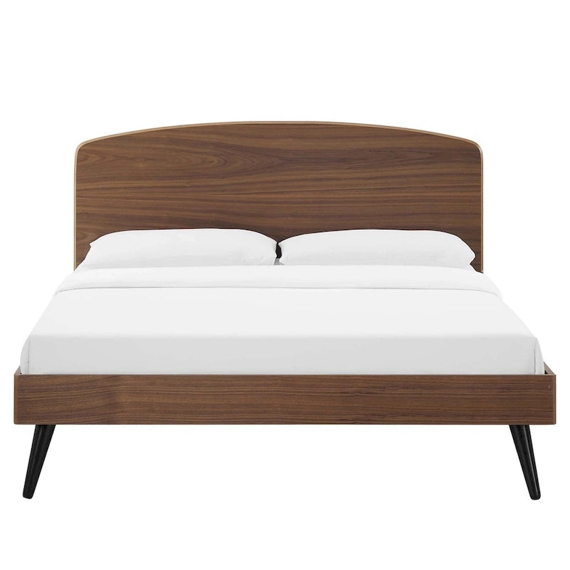 Lit plateforme en bois, taille queen, avec tête de lit cintrée