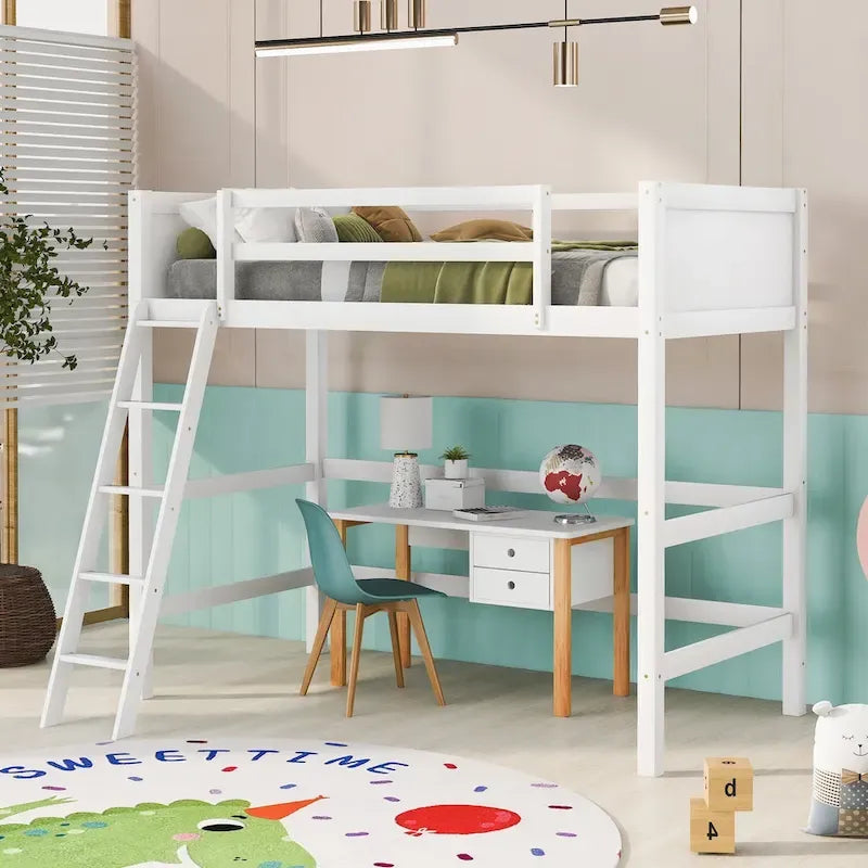 Cama alta Twin de madera maciza de pino con barandillas de seguridad y escalera inclinada