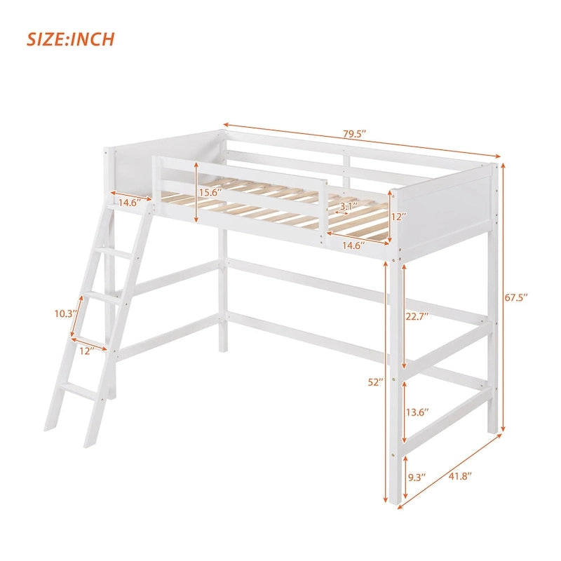 Hochbett aus massivem Kiefernholz in Twin mit Absturzsicherungen und schräger Leiter