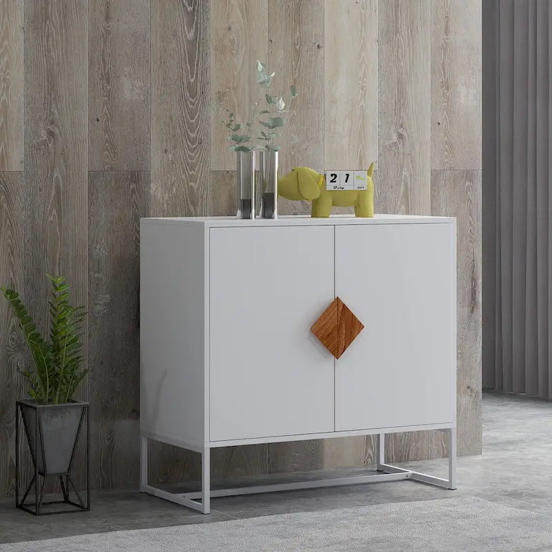 Credenza a due ante con maniglie quadrate in legno e base in ferro